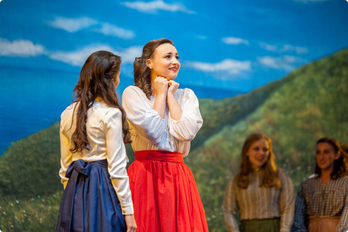 Sarah Ruth Mikulski as Carrie Pipperidge in Carousel, Photo by Samantha Annette Photography 